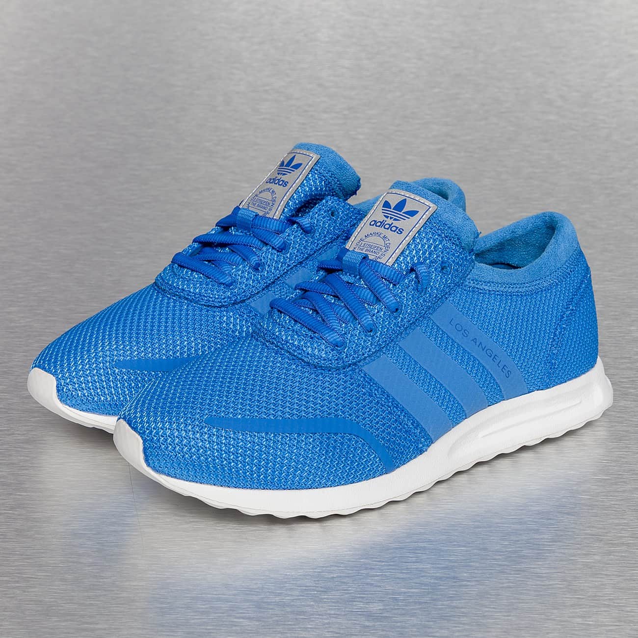 adidas-los-angeles-sneakers-shock-blue-white